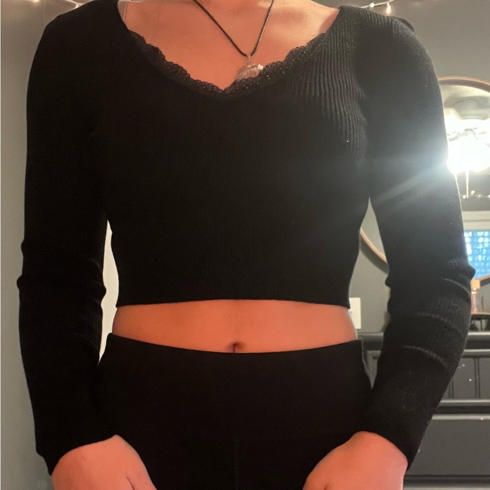 LA Hearts, black, long sleeve sweater, lace, v-neck